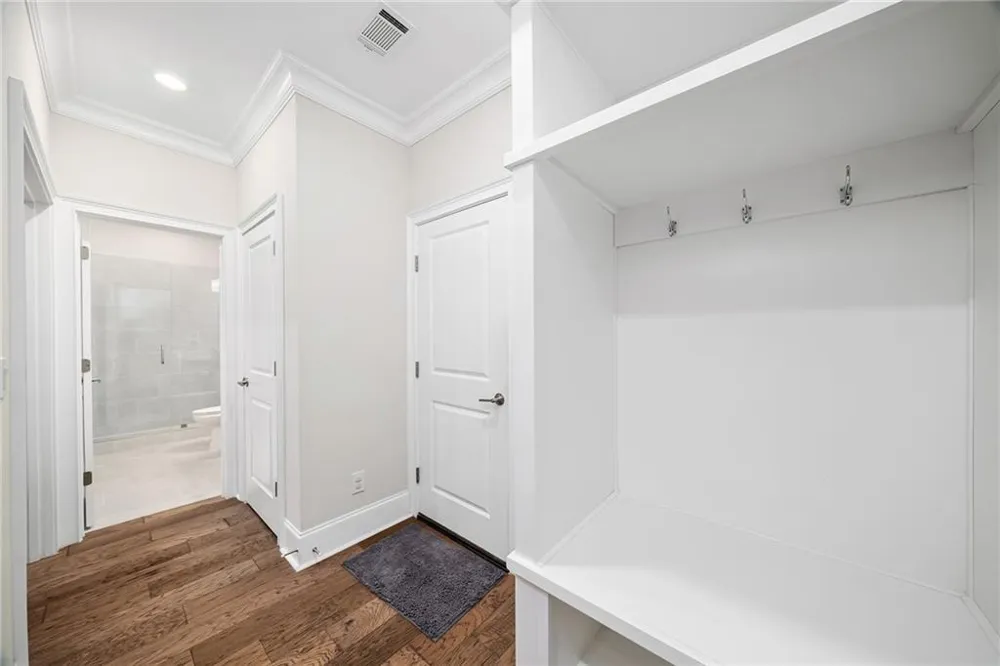 896 Mayfield Road Alpharetta, GA 30009