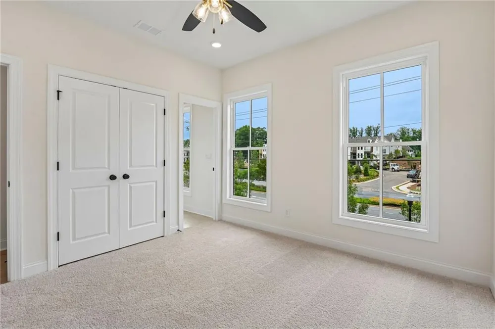 350 Crimson Pine Alley #17 Alpharetta, GA 30009