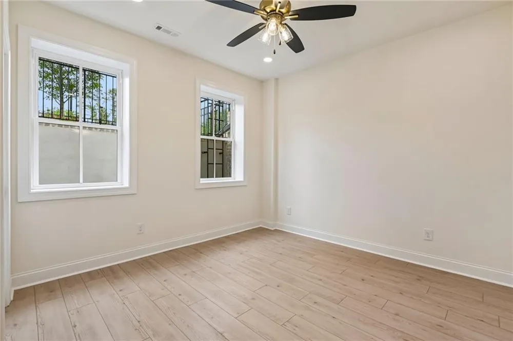 350 Crimson Pine Alley #17 Alpharetta, GA 30009