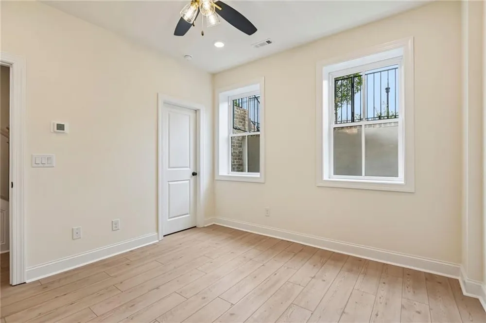 350 Crimson Pine Alley #17 Alpharetta, GA 30009