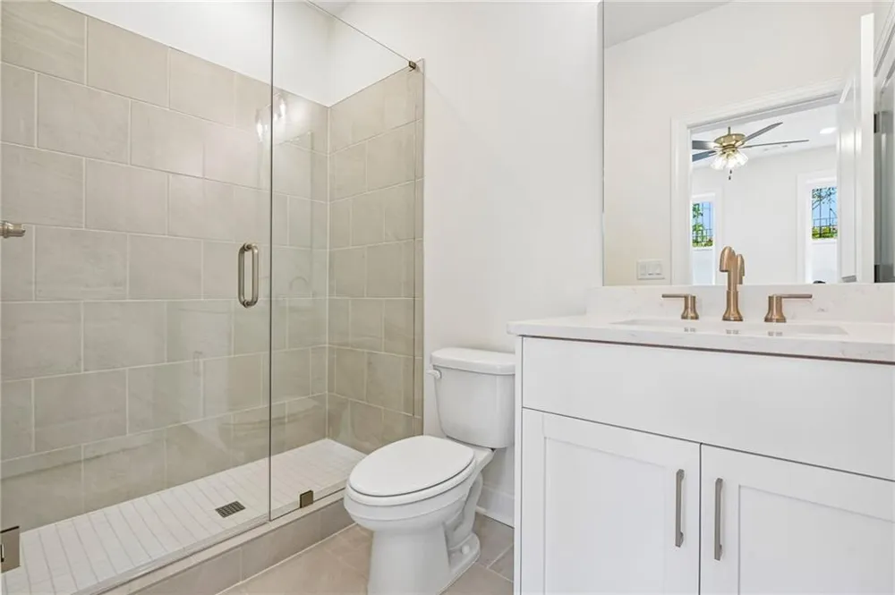 350 Crimson Pine Alley #17 Alpharetta, GA 30009