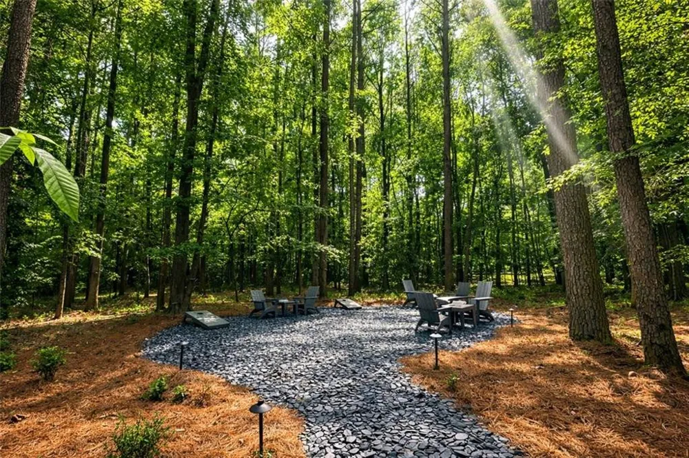 350 Crimson Pine Alley #17 Alpharetta, GA 30009