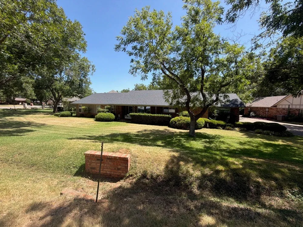 6116 Belvidere Circle Granbury, TX 76049