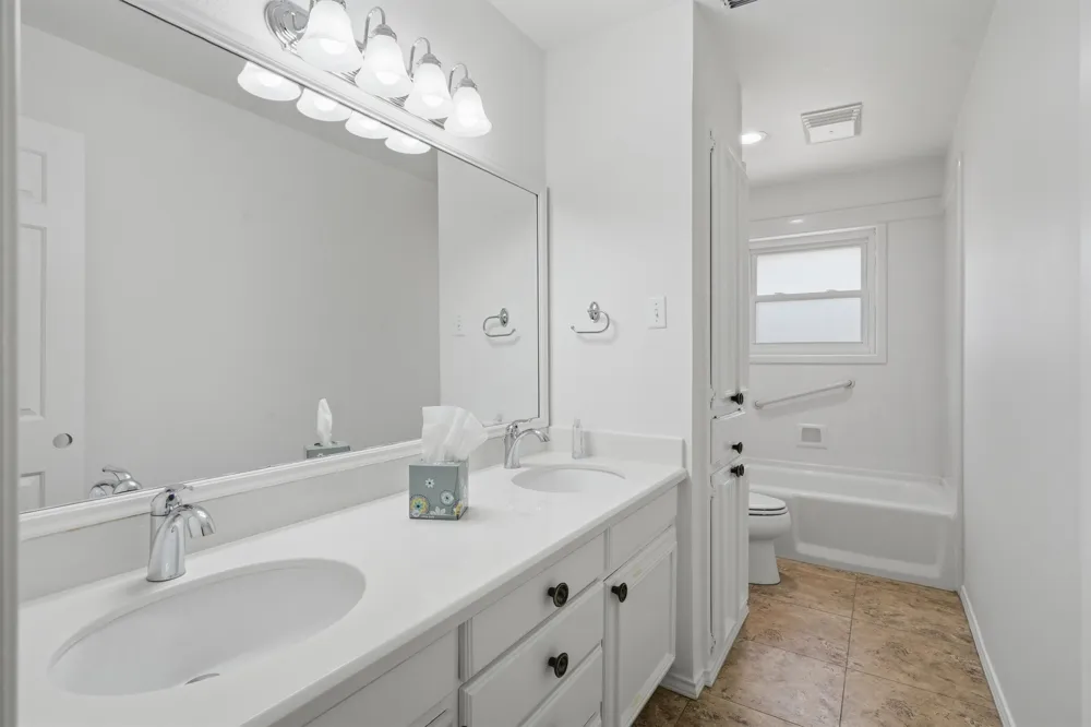6116 Belvidere Circle Granbury, TX 76049