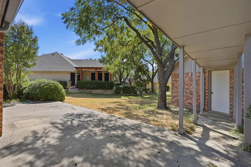 6116 Belvidere Circle Granbury, TX 76049