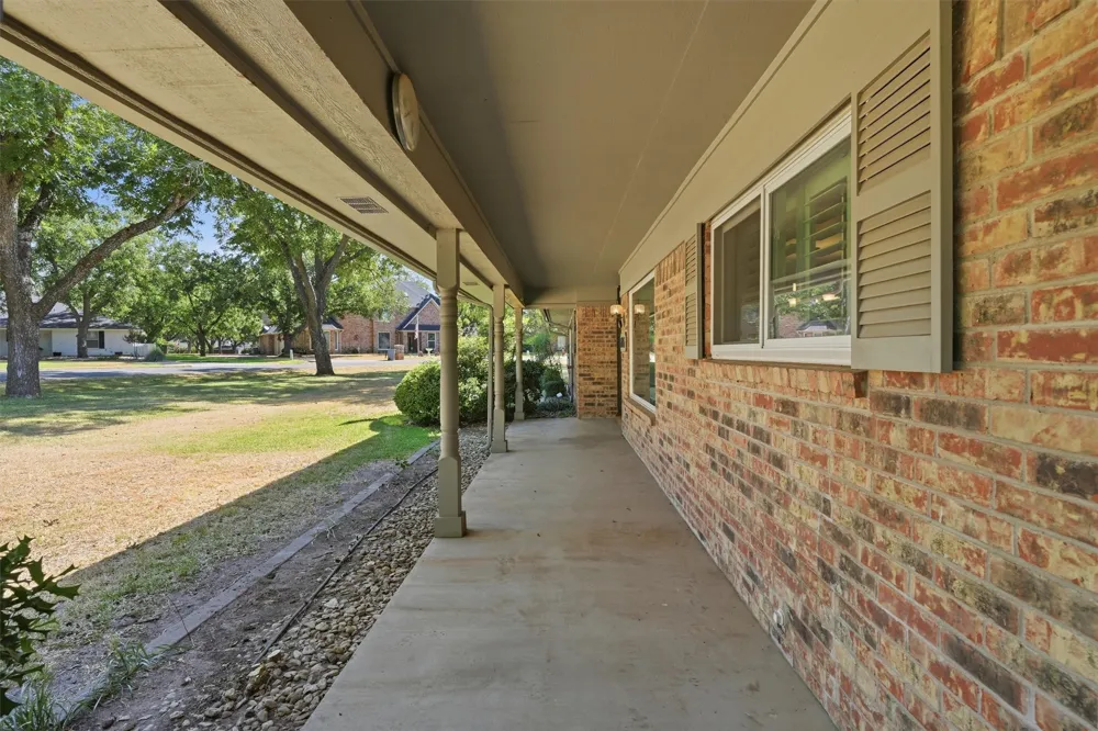 6116 Belvidere Circle Granbury, TX 76049