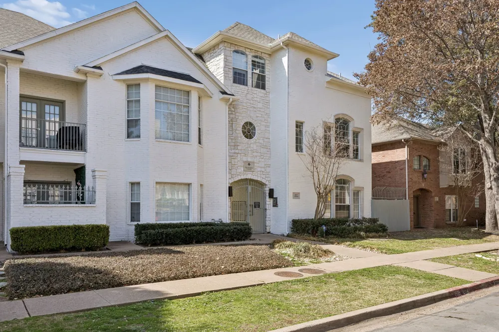 4125 Holland Avenue #203 Dallas, TX 75219