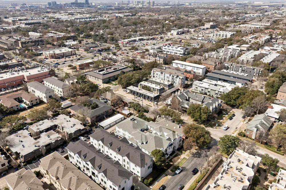 4125 Holland Avenue #203 Dallas, TX 75219