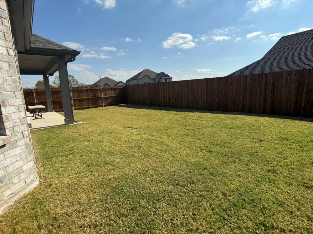401 Forsyth Princeton, TX 75407