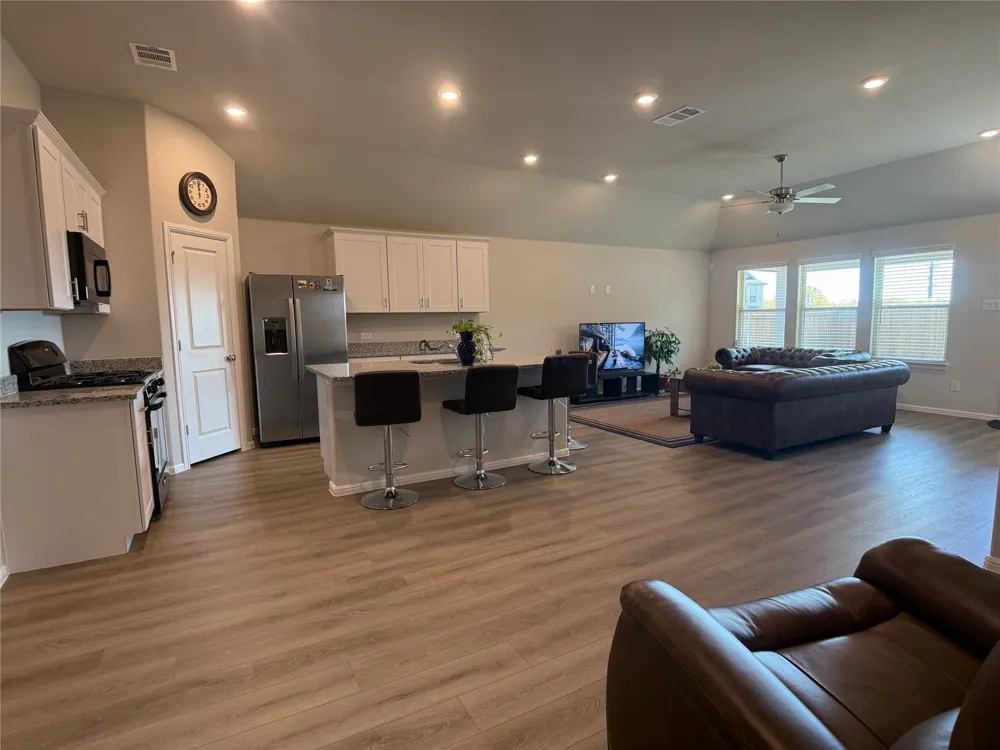 401 Forsyth Princeton, TX 75407