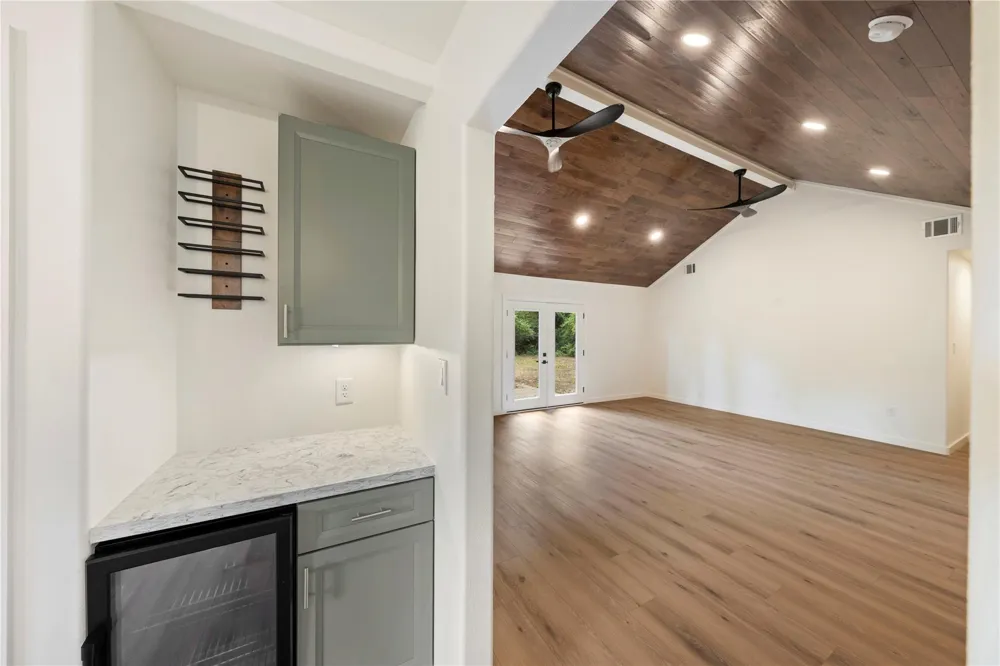 2109 County Road 353 Brazoria, TX 77422