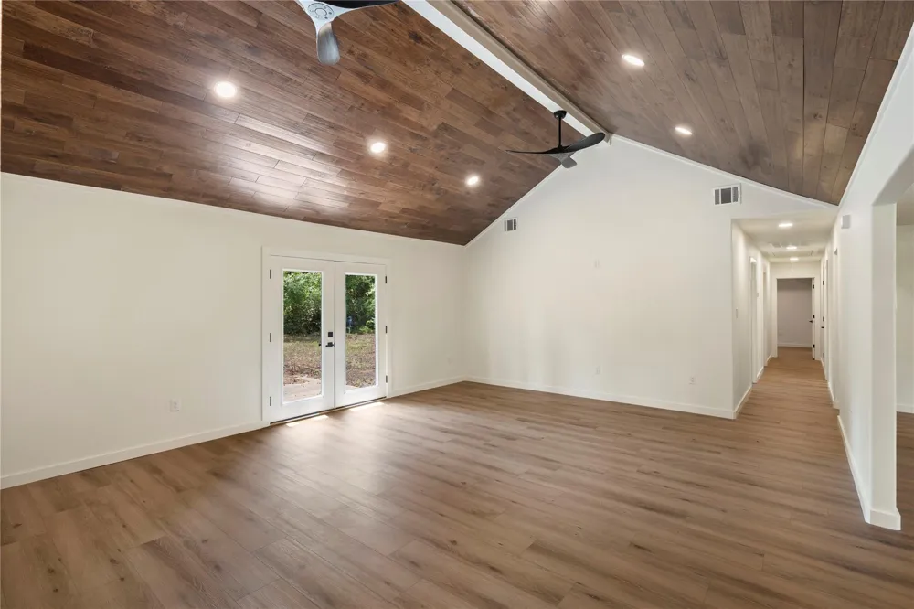 2109 County Road 353 Brazoria, TX 77422