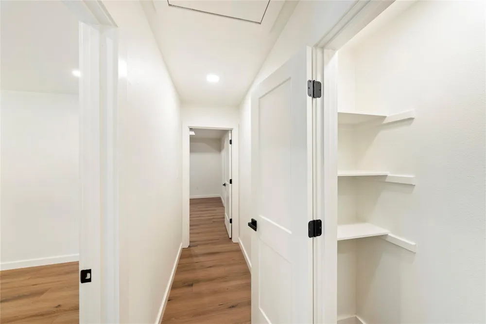 2109 County Road 353 Brazoria, TX 77422