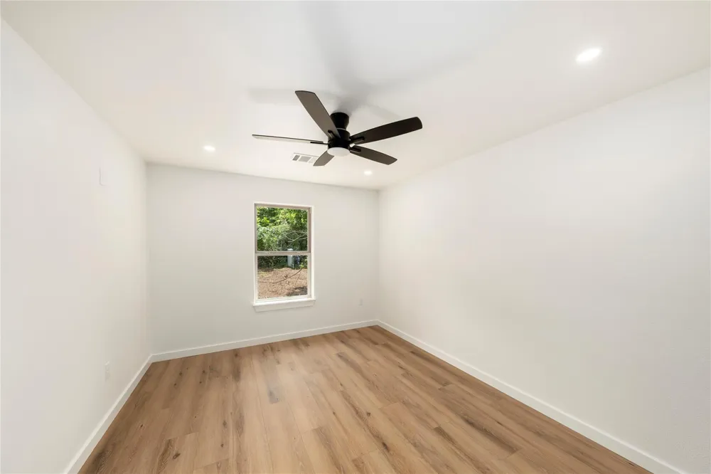 2109 County Road 353 Brazoria, TX 77422