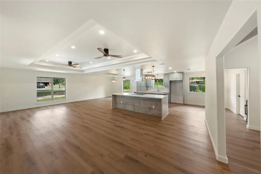2109 County Road 353 Brazoria, TX 77422
