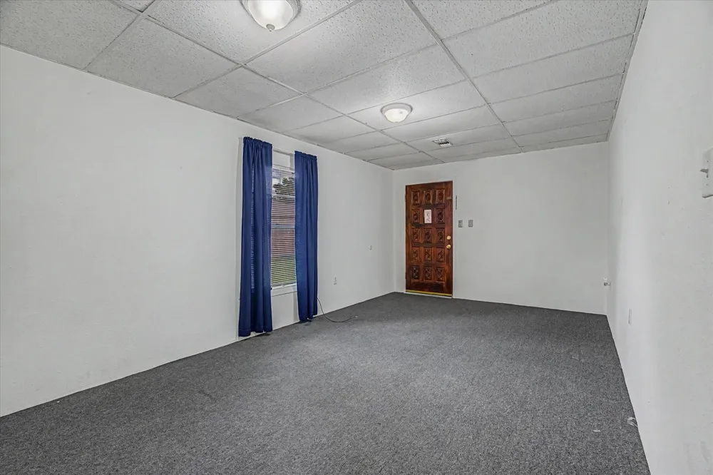 120 Fern Lane Highlands, TX 77562