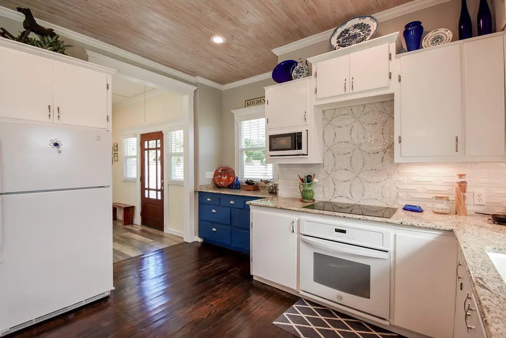 210 W Calhoun Street El Campo, TX 77437