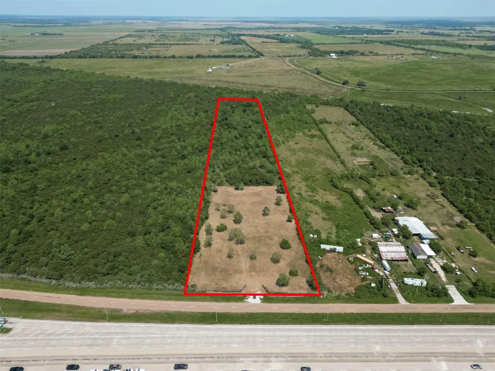 I10 Winnie, TX 77665