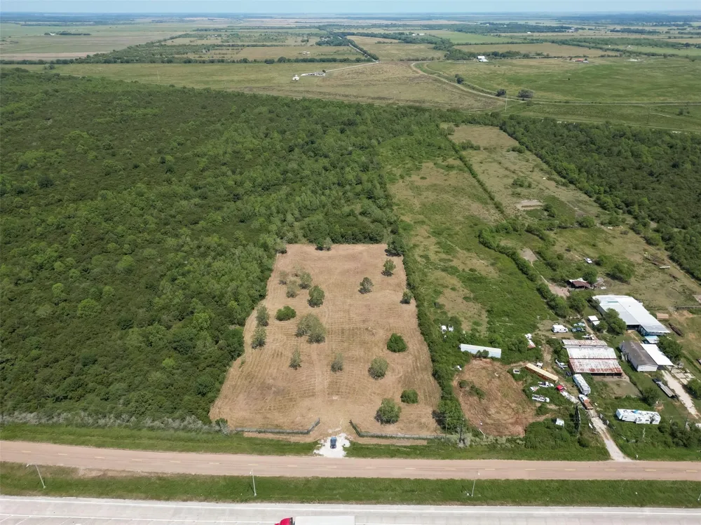 I10 Winnie, TX 77665