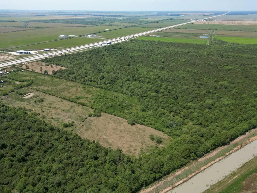 I10 Winnie, TX 77665