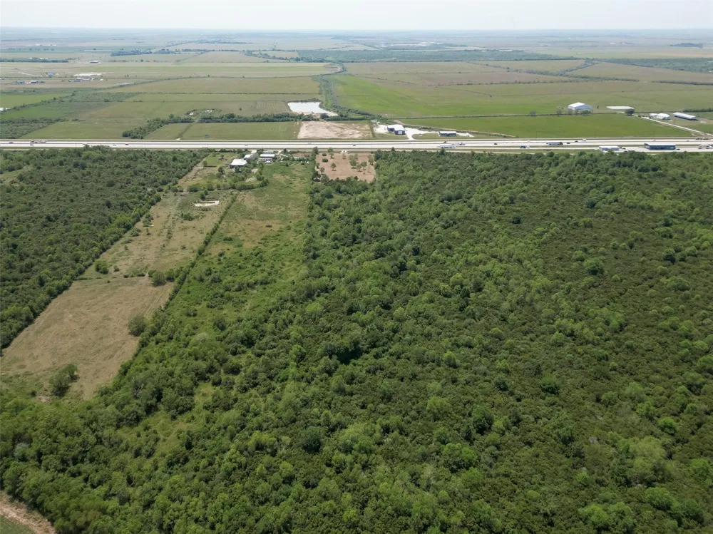 I10 Winnie, TX 77665