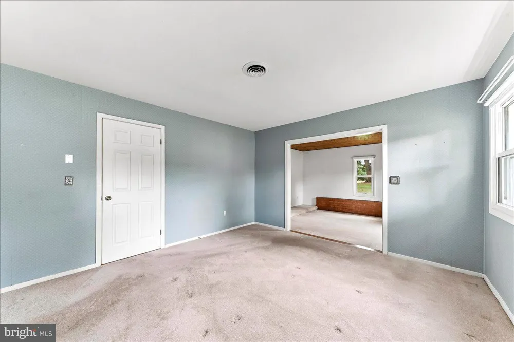 1 W FAIRWAYS CIRCLE Smyrna, DE 19977