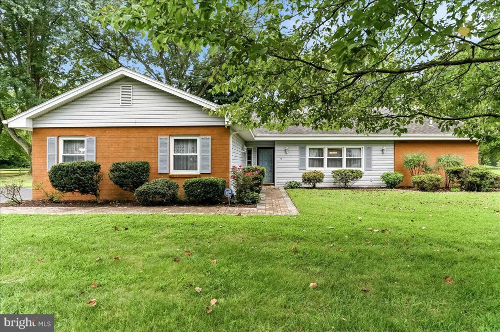 1 W FAIRWAYS CIRCLE Smyrna, DE 19977