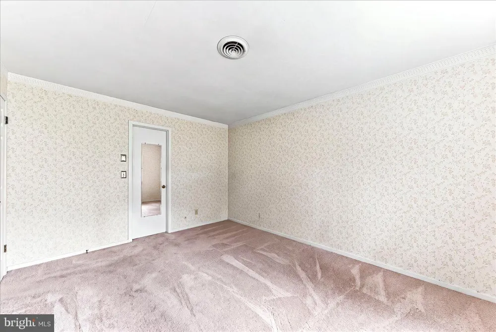 1 W FAIRWAYS CIRCLE Smyrna, DE 19977