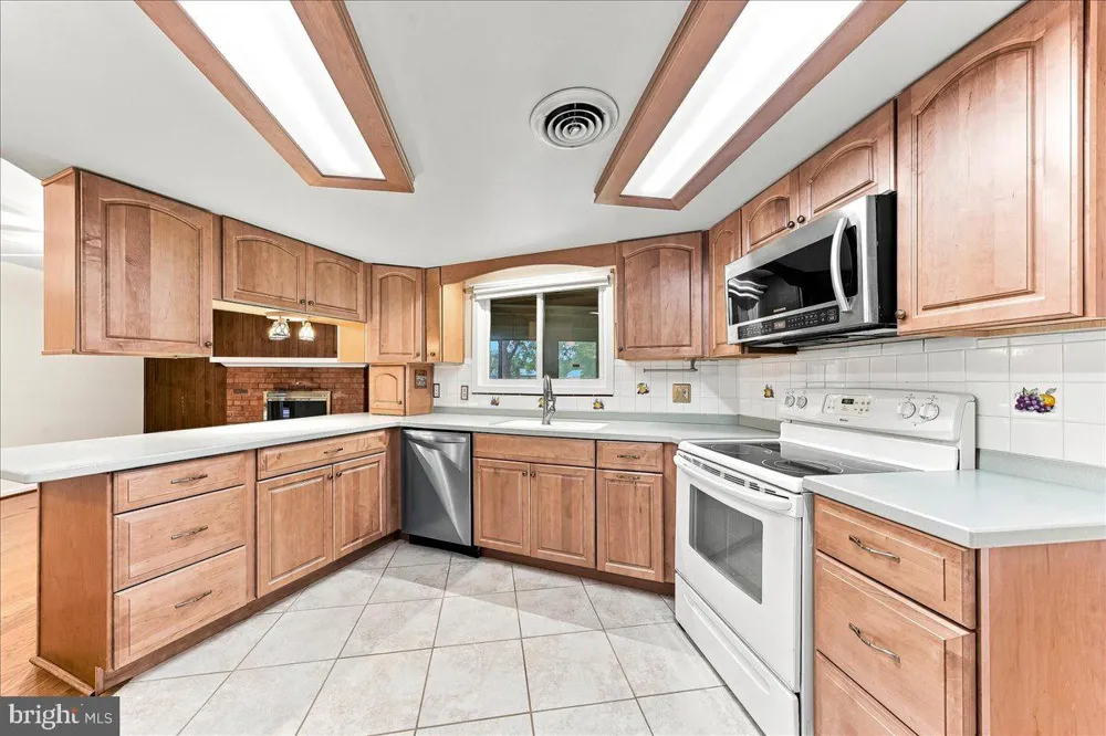 1 W FAIRWAYS CIRCLE Smyrna, DE 19977