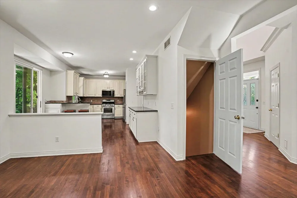 3382 Hampstead Court Portage, MI 49024