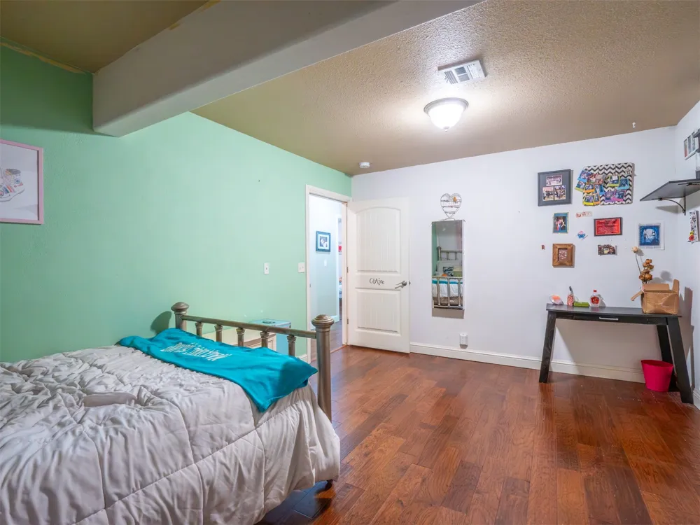 216 Peaceable Ridge McAlester, OK 74501