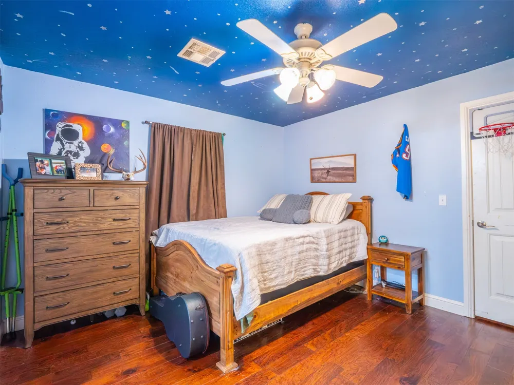 216 Peaceable Ridge McAlester, OK 74501