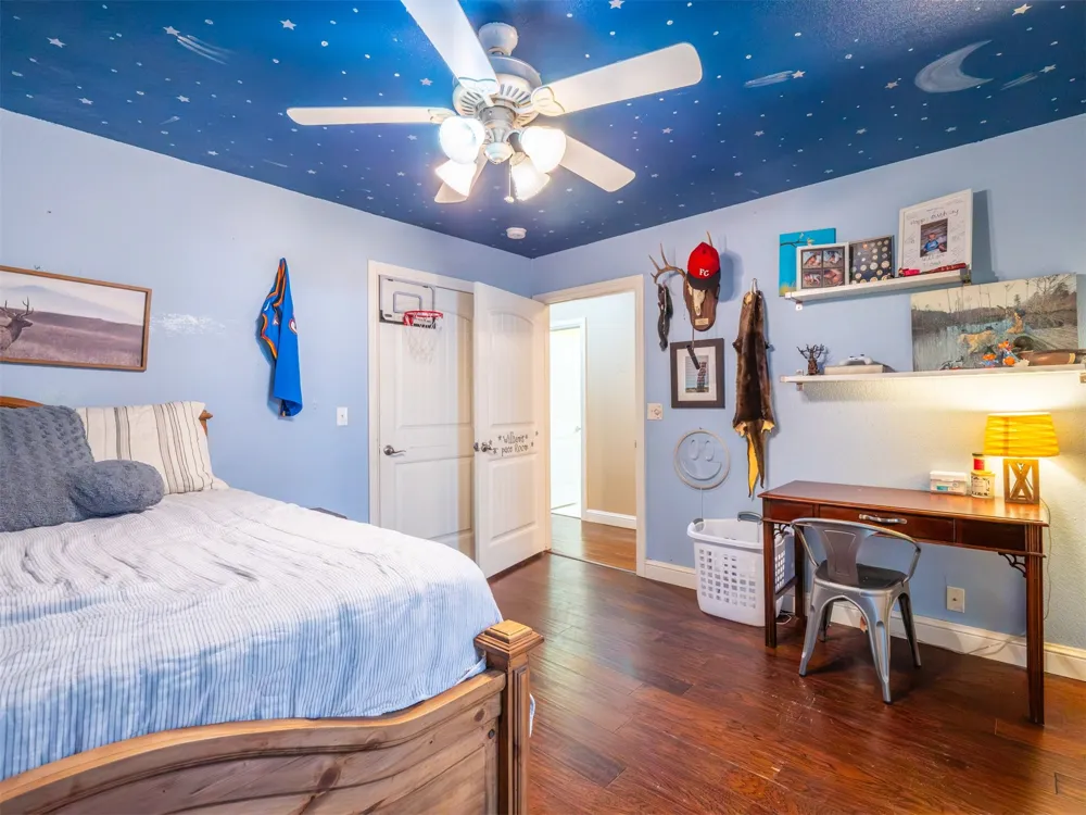 216 Peaceable Ridge McAlester, OK 74501