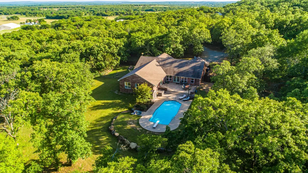 216 Peaceable Ridge McAlester, OK 74501
