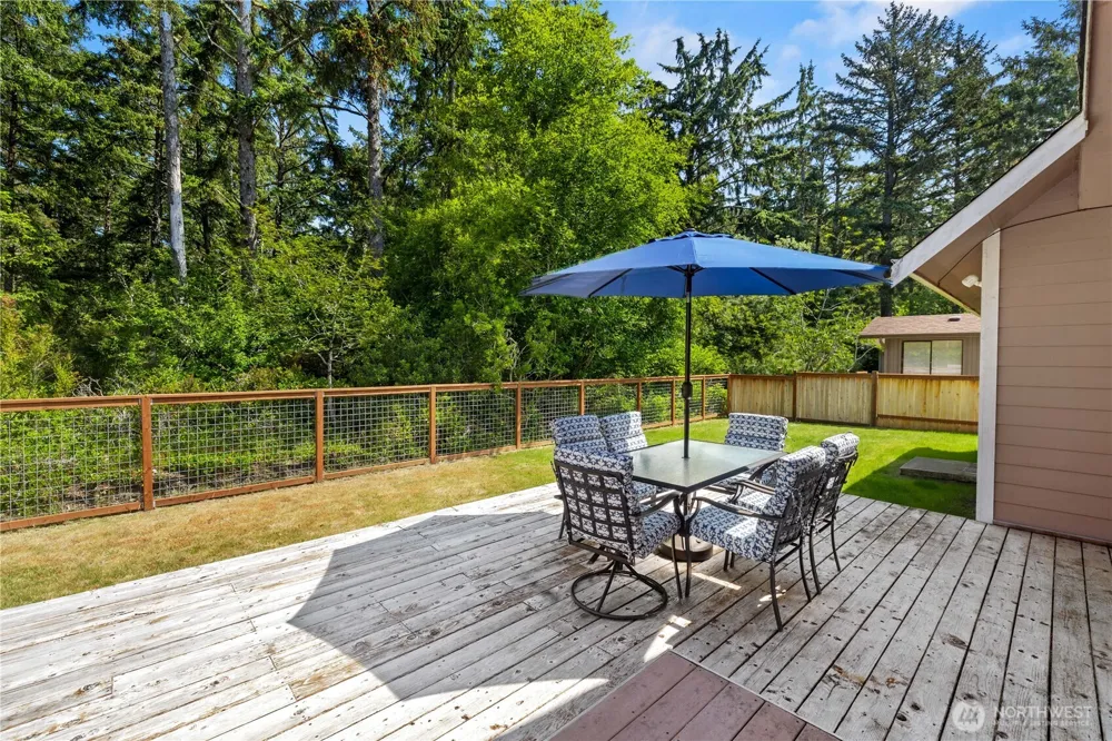 378 Eridani Loop SE Ocean Shores, WA 98569
