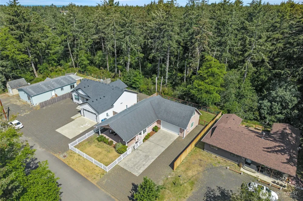 378 Eridani Loop SE Ocean Shores, WA 98569