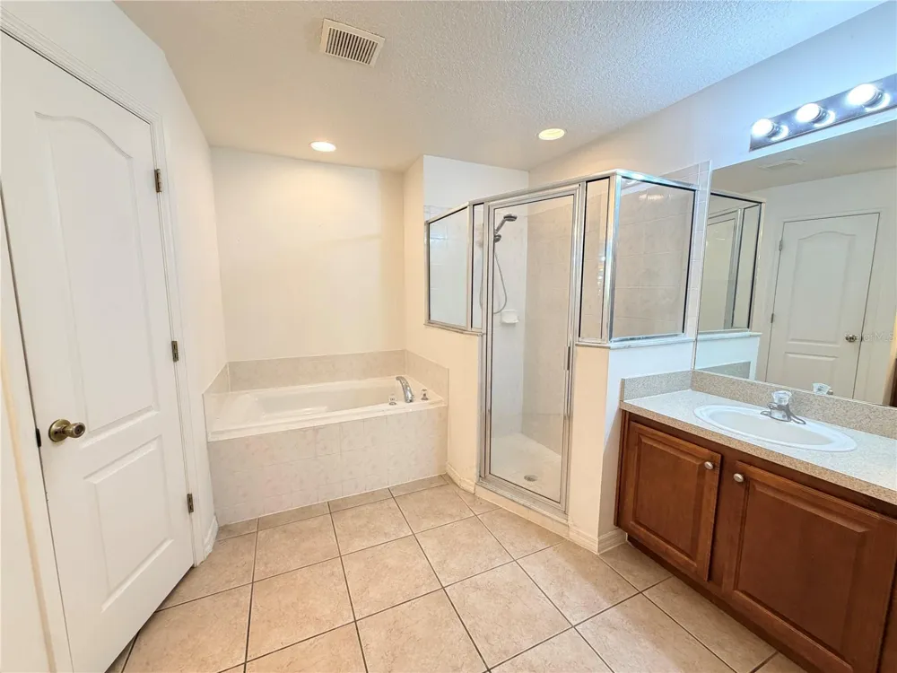 10438 VISTA PINES LOOP Clermont, FL 34711