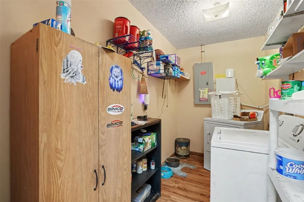 1506 FISH FIN COURT Tampa, FL 33619