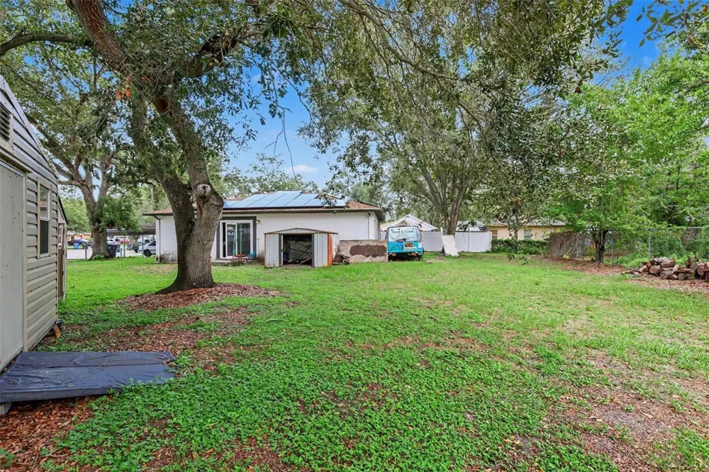 1506 FISH FIN COURT Tampa, FL 33619