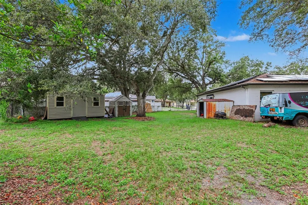 1506 FISH FIN COURT Tampa, FL 33619