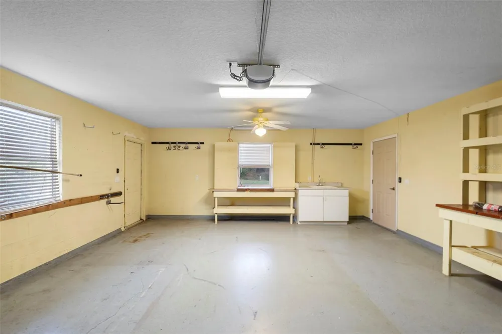 73 SANCTUARY AVENUE Debary, FL 32713