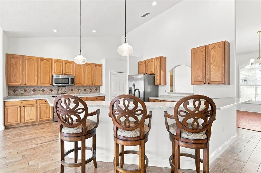 73 SANCTUARY AVENUE Debary, FL 32713