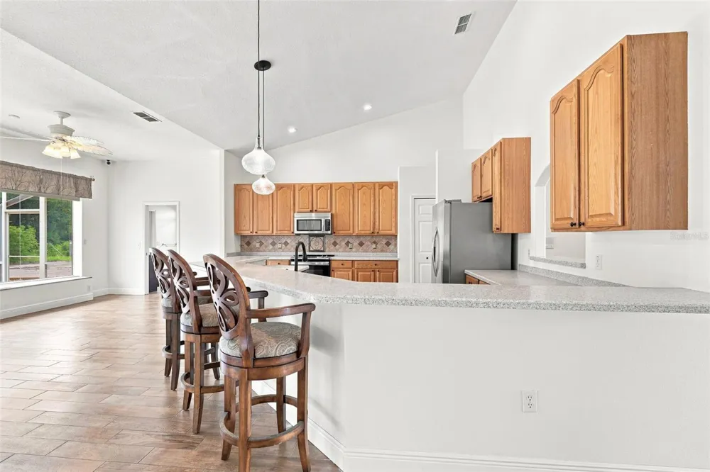 73 SANCTUARY AVENUE Debary, FL 32713