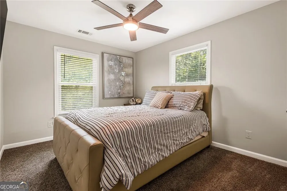 573 Ira ST SW Atlanta, GA 30312