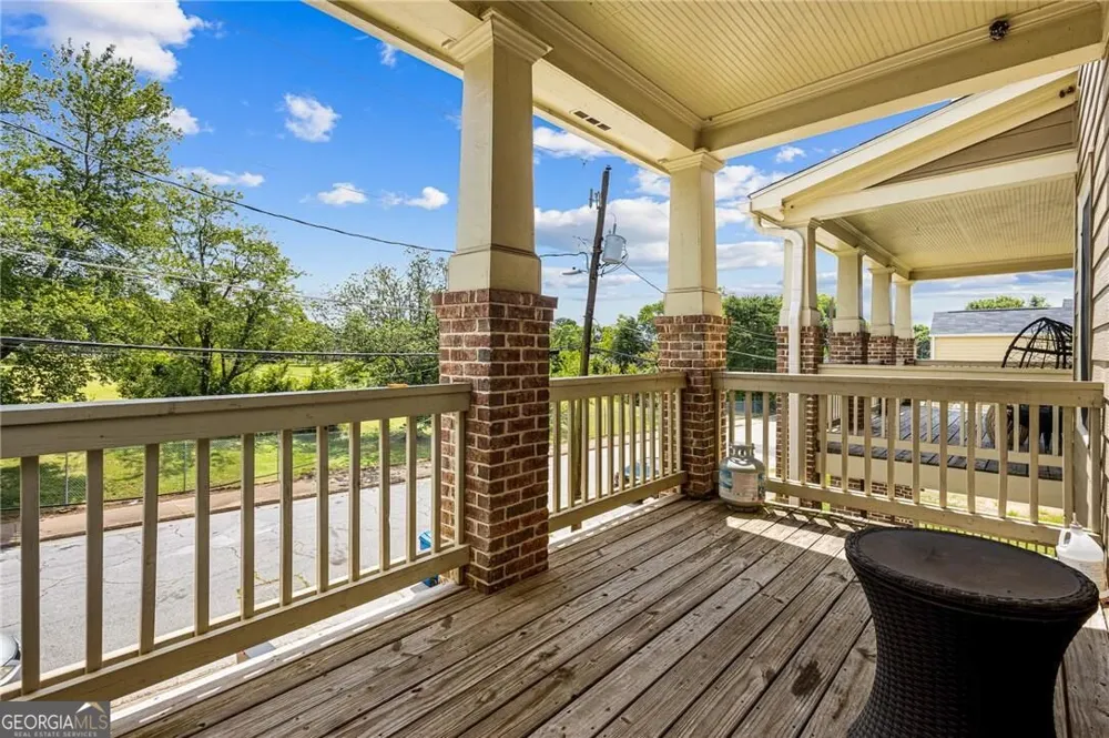 573 Ira ST SW Atlanta, GA 30312