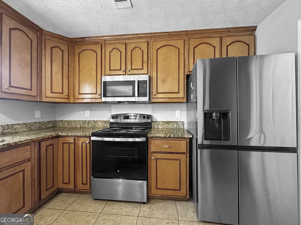 2822 Arbor CT SE Conyers, GA 30013