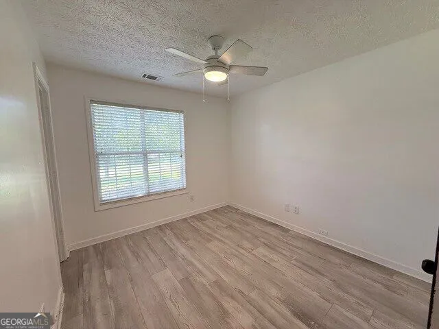 106 Elk Grove DR Auburn, GA 30011