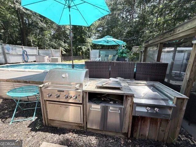 106 Elk Grove DR Auburn, GA 30011
