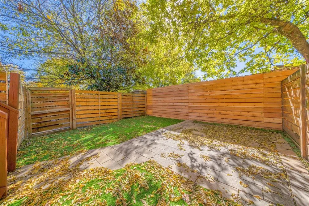 1917 Barge Street #204 Austin, TX 78745