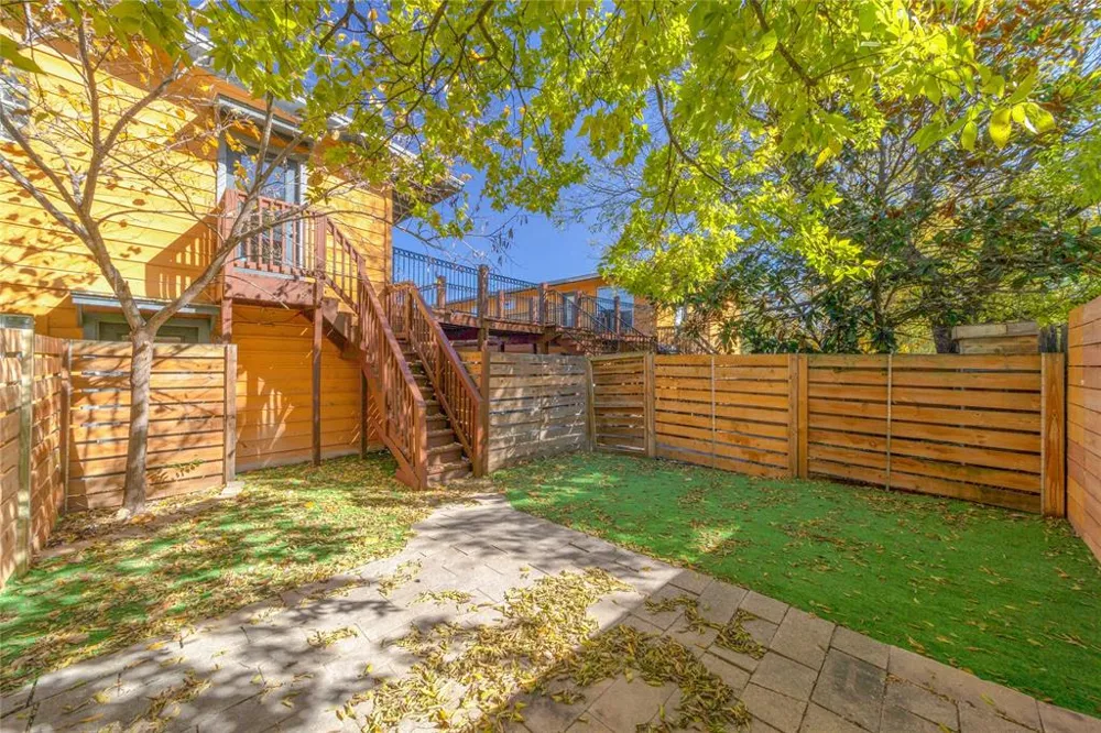 1917 Barge Street #204 Austin, TX 78745